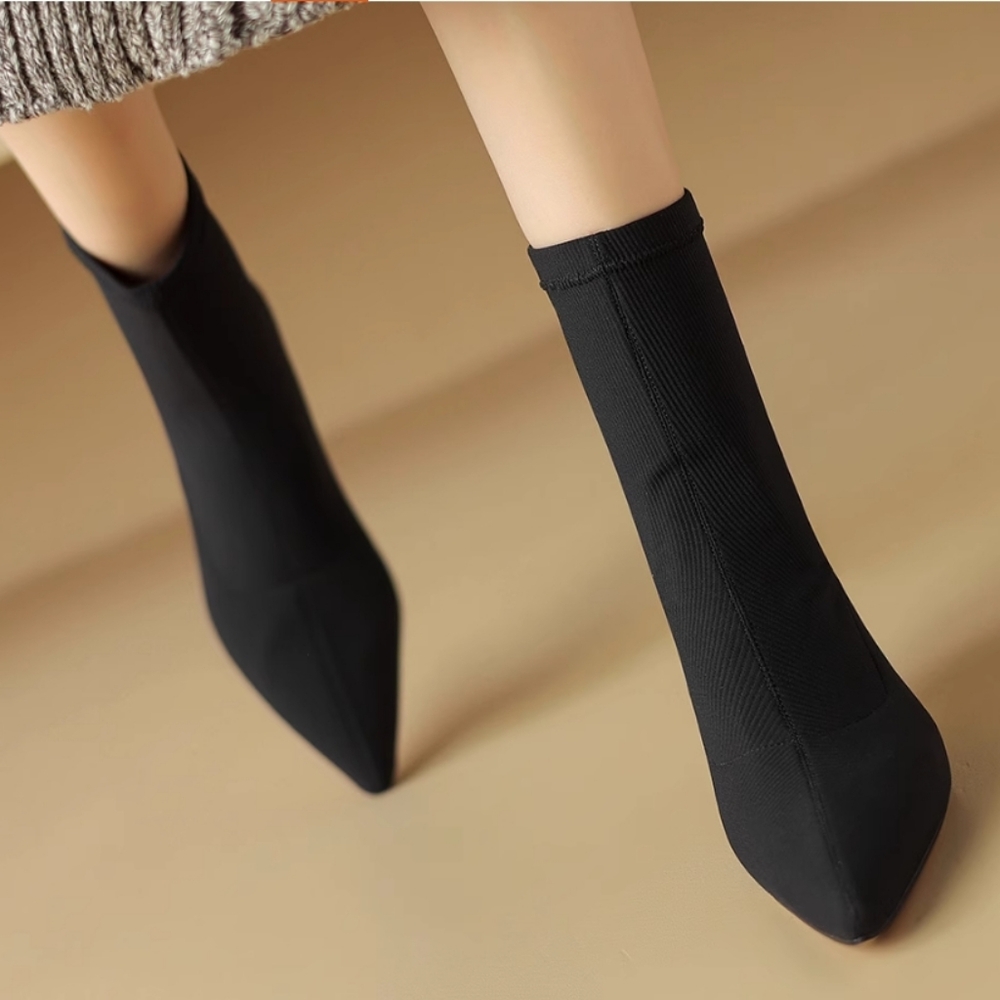women shoes Heels